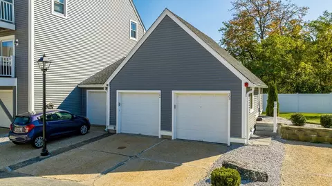 700 Shore Dr #204, Fall River, MA 02721 photo 29