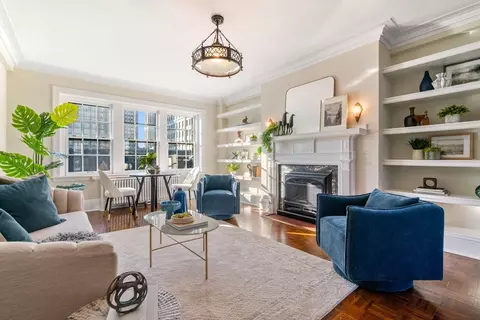 50 Commonwealth Ave #905, Boston, MA 02116
