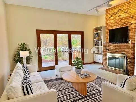 275 Fenno St, Revere, MA 02151
