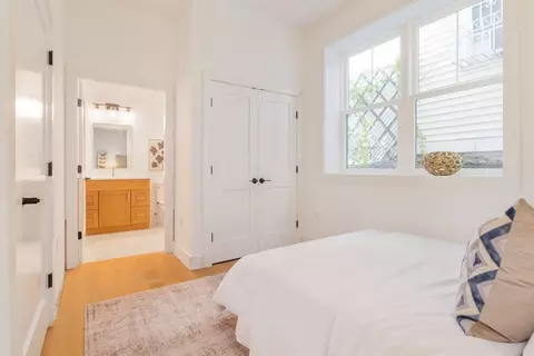 231 Everett St #1, Boston, MA 02128 photo 22