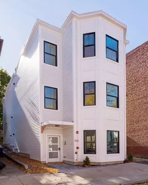 231 Everett St #1, Boston, MA 02128 photo 25