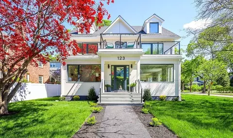123 Auburn St #2, Newton, MA 02466