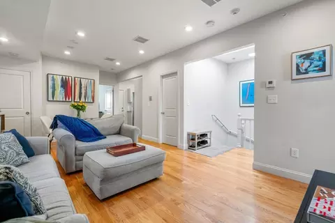 325 Eagle St #3, Boston, MA 02128 photo 6