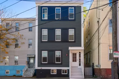 325 Eagle St #3, Boston, MA 02128