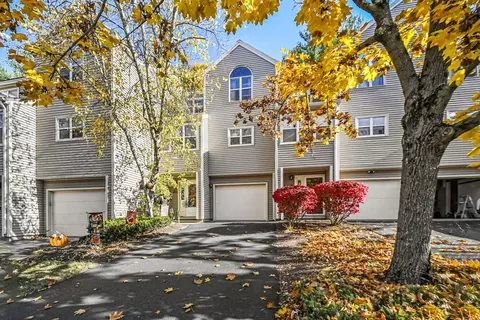 23 Thayer Pond Dr #6, Oxford, MA 01537