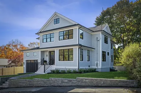 20 Puritan Rd, Marblehead, MA 01945
