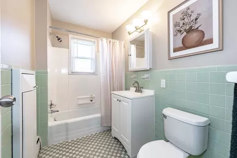 53 Colonial Cir #D, Chicopee, MA 01020 photo 14