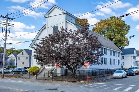 100 Rogers St #1, Lowell, MA 01852 photo 3