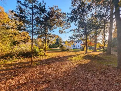 106 Great Neck Rd, Wareham, MA 02571 photo 5