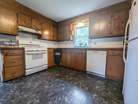 106 Great Neck Rd, Wareham, MA 02571 photo 18