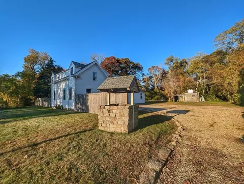 106 Great Neck Rd, Wareham, MA 02571 photo 3