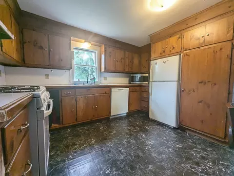 106 Great Neck Rd, Wareham, MA 02571 photo 17