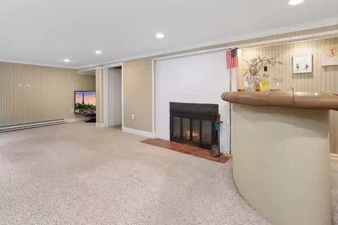 Living - 18 Morrison Rd W, Wakefield, MA 01880 photo 3 of 3