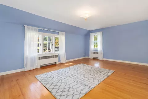 Bedroom - 18 Morrison Rd W, Wakefield, MA 01880 photo 7 of 9