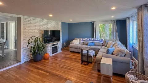 114 Knight St, Fall River, MA 02723 photo 5