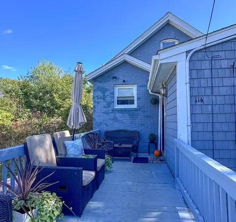 114 Knight St, Fall River, MA 02723 photo 4