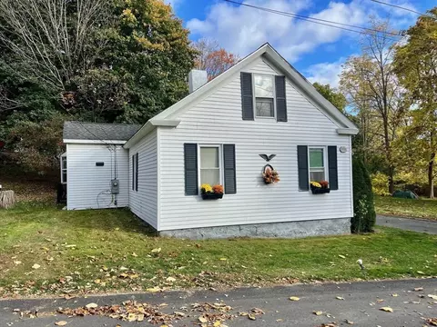 Exterior - 65 Williams Ave, Raynham, MA 02767 photo 10 of 10