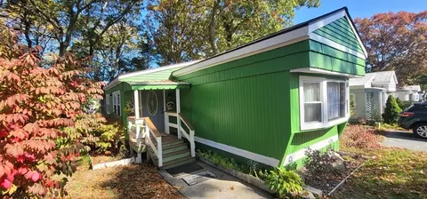 25 Windswept Rd, Wareham, MA 02576 photo 3