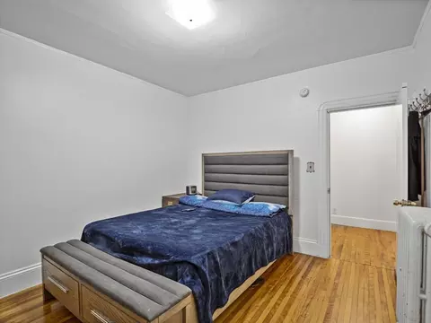 Bedroom - 81 Clinton St, Everett, MA 02149 photo 2 of 4
