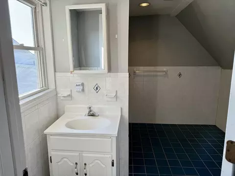 52 Tufts Ave, Everett, MA 02149 photo 12