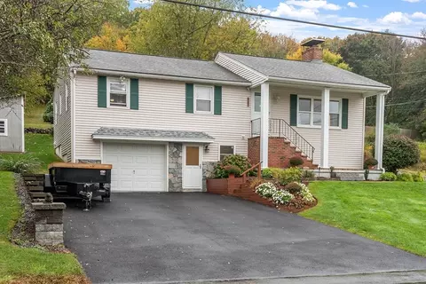 1014 Boston Rd, Haverhill, MA 01835