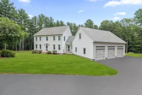 14 Silver Ledge Dr, Sutton, MA 01590 photo 3