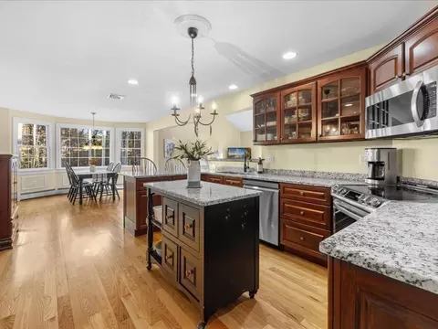 14 Silver Ledge Dr, Sutton, MA 01590 photo 13