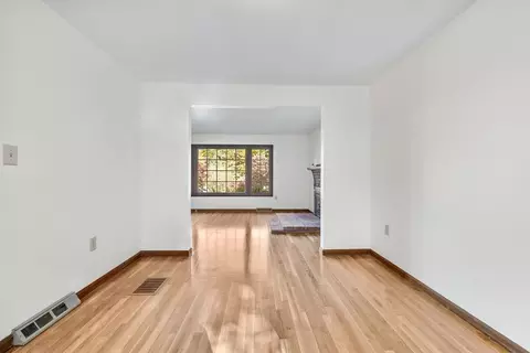 230 Irondequoit Rd, Franklin, MA 02038 photo 5