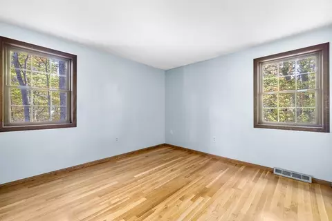 230 Irondequoit Rd, Franklin, MA 02038 photo 12