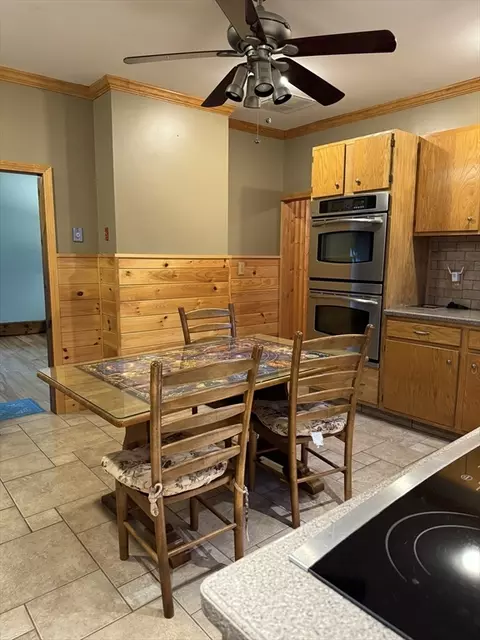 20 Central Ave, Freetown, MA 02702 photo 8