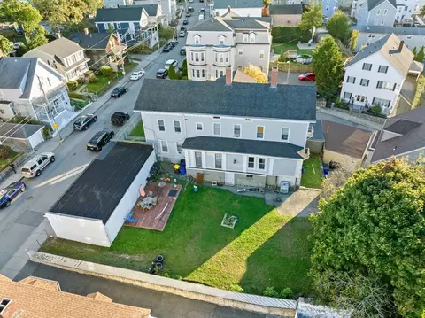 44 South St, Fall River, MA 02721 photo 5