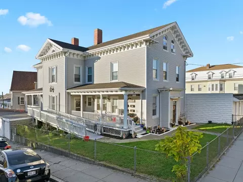 44 South St, Fall River, MA 02721 photo 2