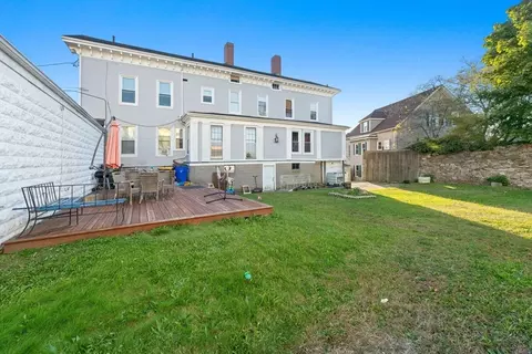 44 South St, Fall River, MA 02721 photo 4