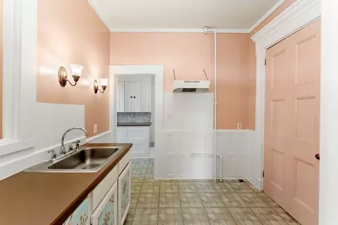 44 South St, Fall River, MA 02721 photo 28