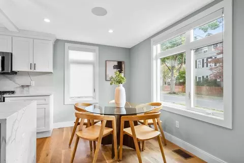 Dining - 7 Bartley St #7, Wakefield, MA 01880 photo 1 of 1