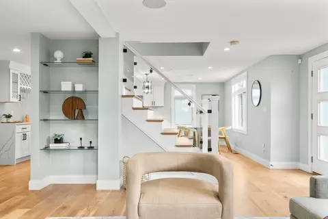 Entry Way - 7 Bartley St #7, Wakefield, MA 01880 photo 2 of 9