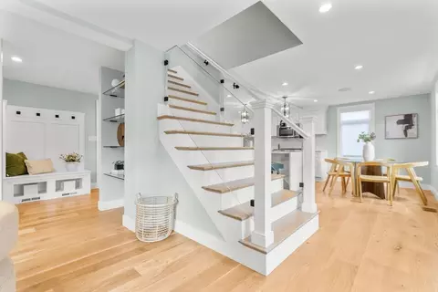 Entry Way - 7 Bartley St #7, Wakefield, MA 01880 photo 3 of 9