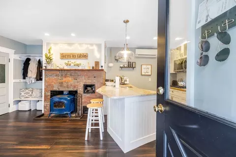 335 E St, Boston, MA 02127
