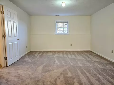 43 Ledgecrest Dr, Worcester, MA 01603 photo 28