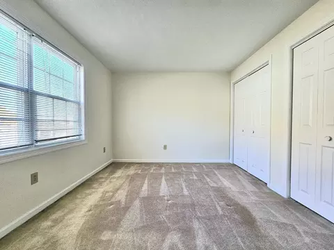43 Ledgecrest Dr, Worcester, MA 01603 photo 15