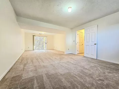43 Ledgecrest Dr, Worcester, MA 01603 photo 25