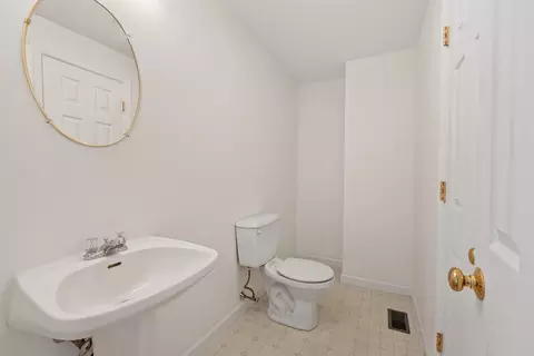 43 Ledgecrest Dr, Worcester, MA 01603 photo 13