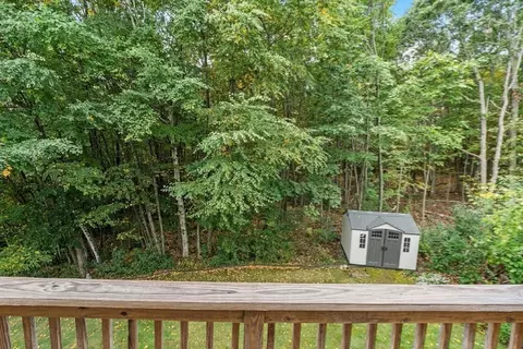 43 Ledgecrest Dr, Worcester, MA 01603 photo 35