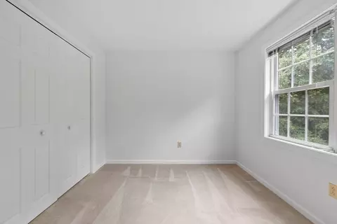 43 Ledgecrest Dr, Worcester, MA 01603 photo 19