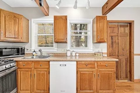 60 Stark Rd, Worcester, MA 01602 photo 16