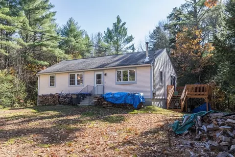21 Young Rd, Ashburnham, MA 01430