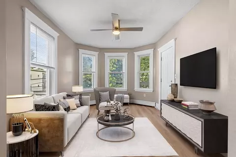 38 Perkins St #2, Salem, MA 01970