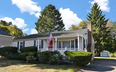 8 Orchard Dr, North Reading, MA 01864