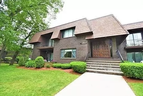 131 Forest St #E2, Saugus, MA 01906