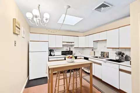 131 Forest St #E2, Saugus, MA 01906 photo 11